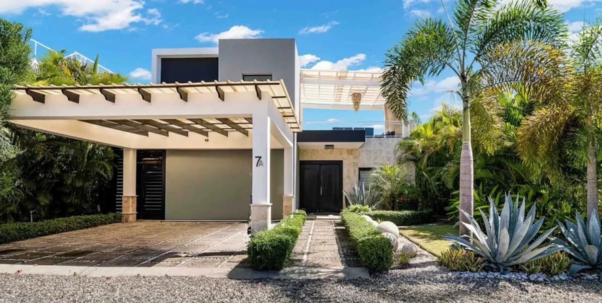 Villa de 3 dormitorios con piscina y terraza – foto 1
