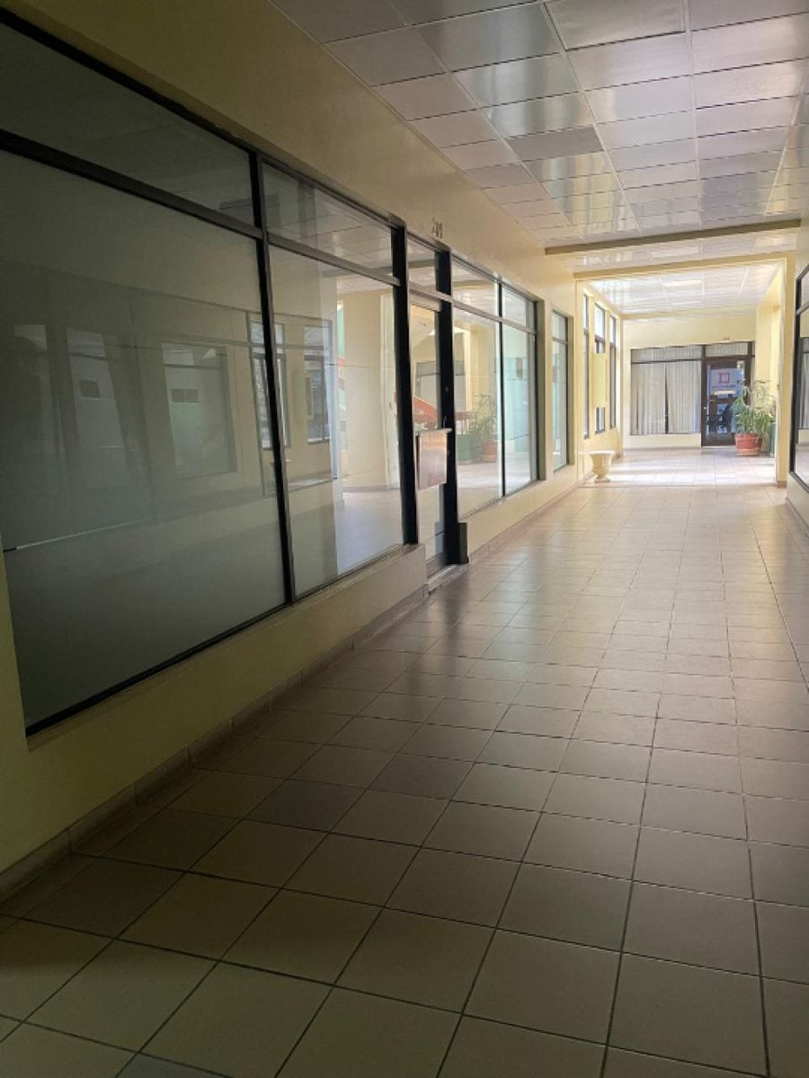 Oficina en Bella Vista, Santo Domingo – foto 1