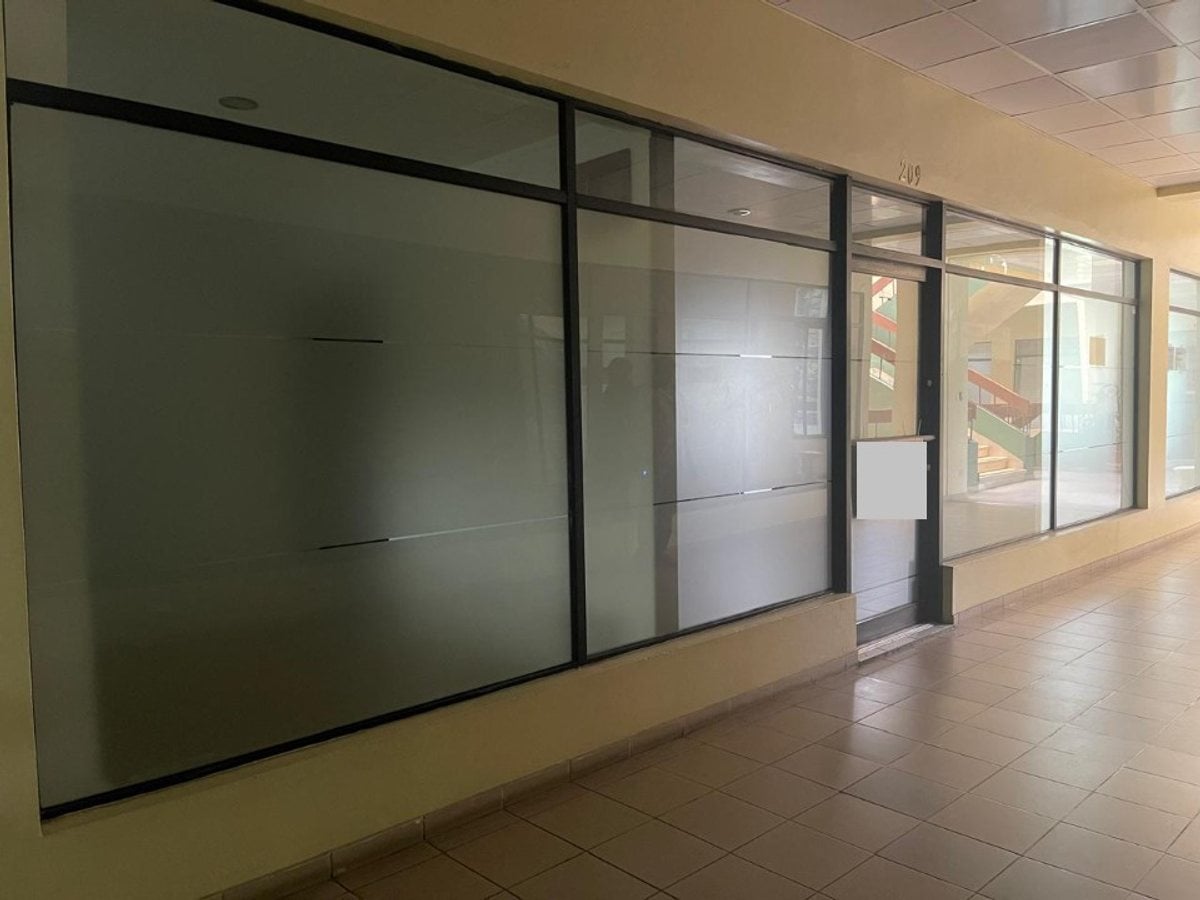 Oficina en Bella Vista, Santo Domingo – foto 2