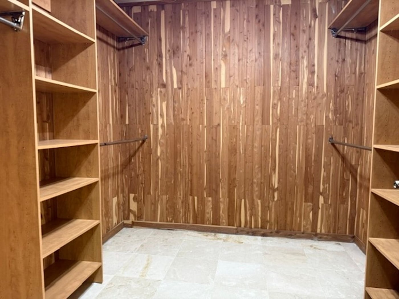 Apartamento en alquiler en la Av. Anacaona. – foto 11