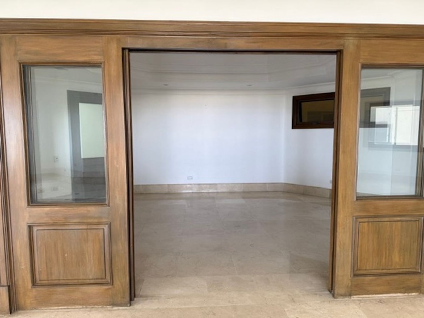 Apartamento en alquiler en la Av. Anacaona. – foto 7