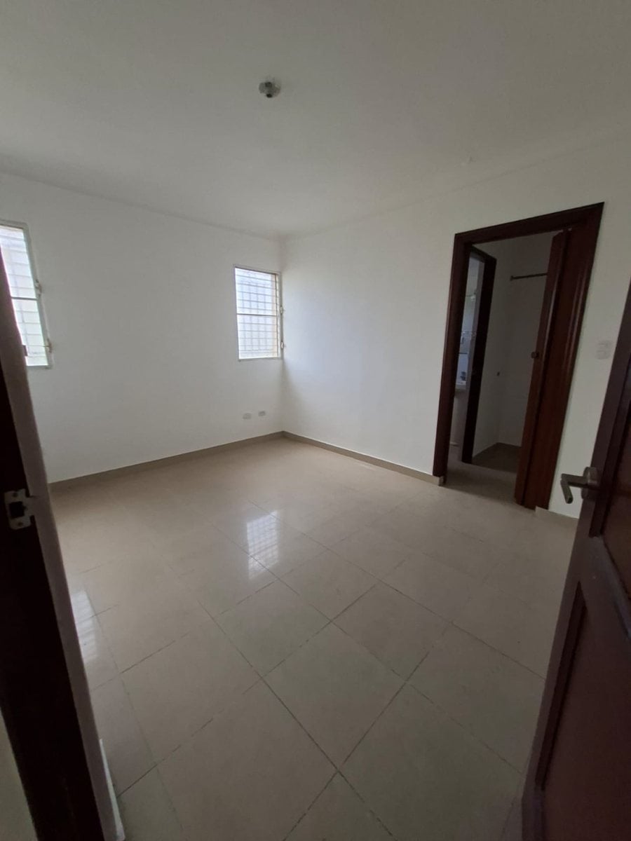 Apartamento en Arroyo Hondo, Santo Domingo – foto 11