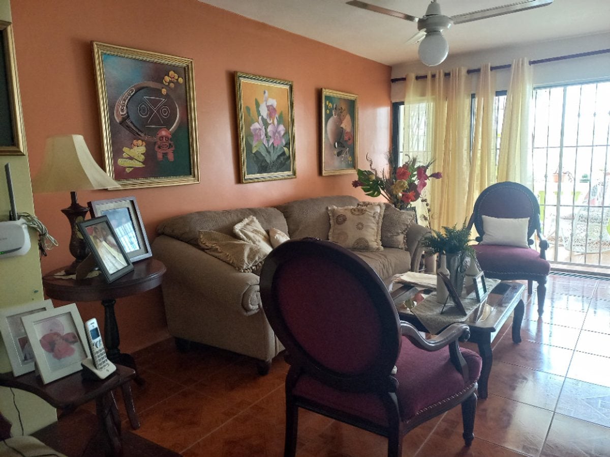 Casa En Urbanización Italia, Santo Domingo Este – foto 3