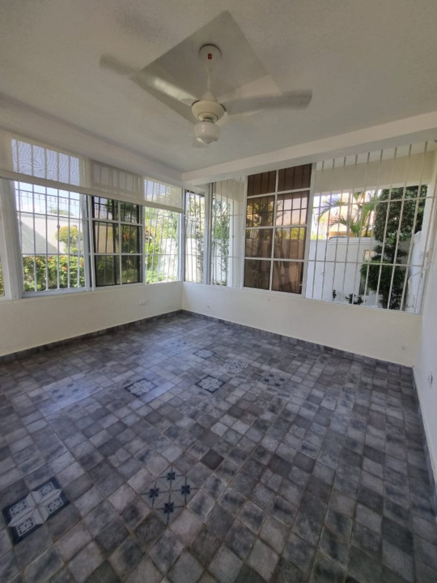 Casa En Altos De Arroyo Hondo Ii, Santo Domingo De – foto 2