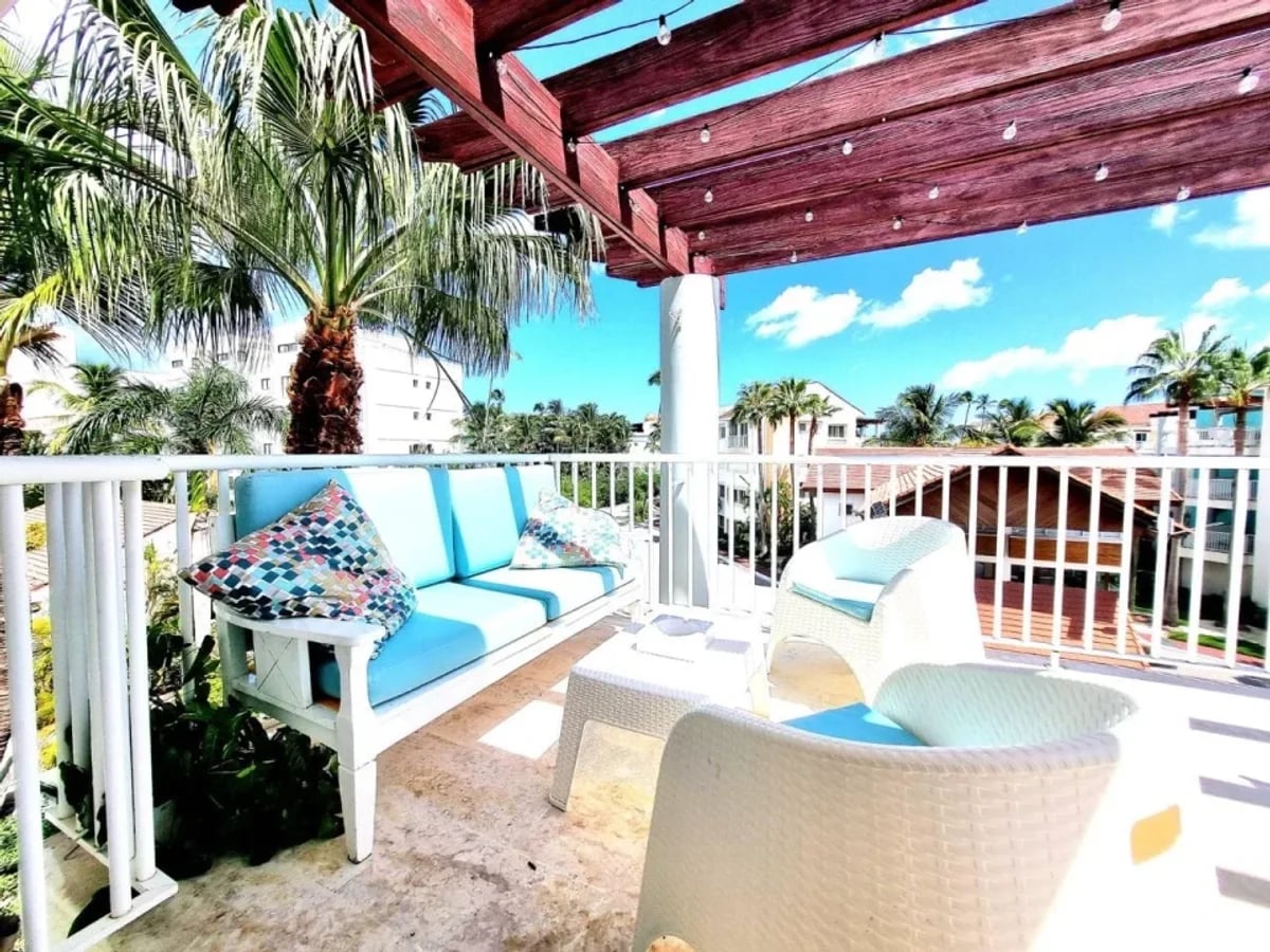 Penthouse en venta en Punta Cana cerca de Zoho Beach Club – foto 1