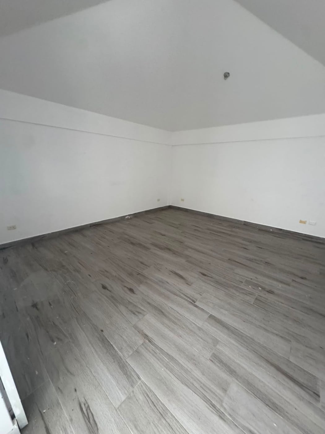 Casa en Venta y Alquiler – La Castellana – foto 8