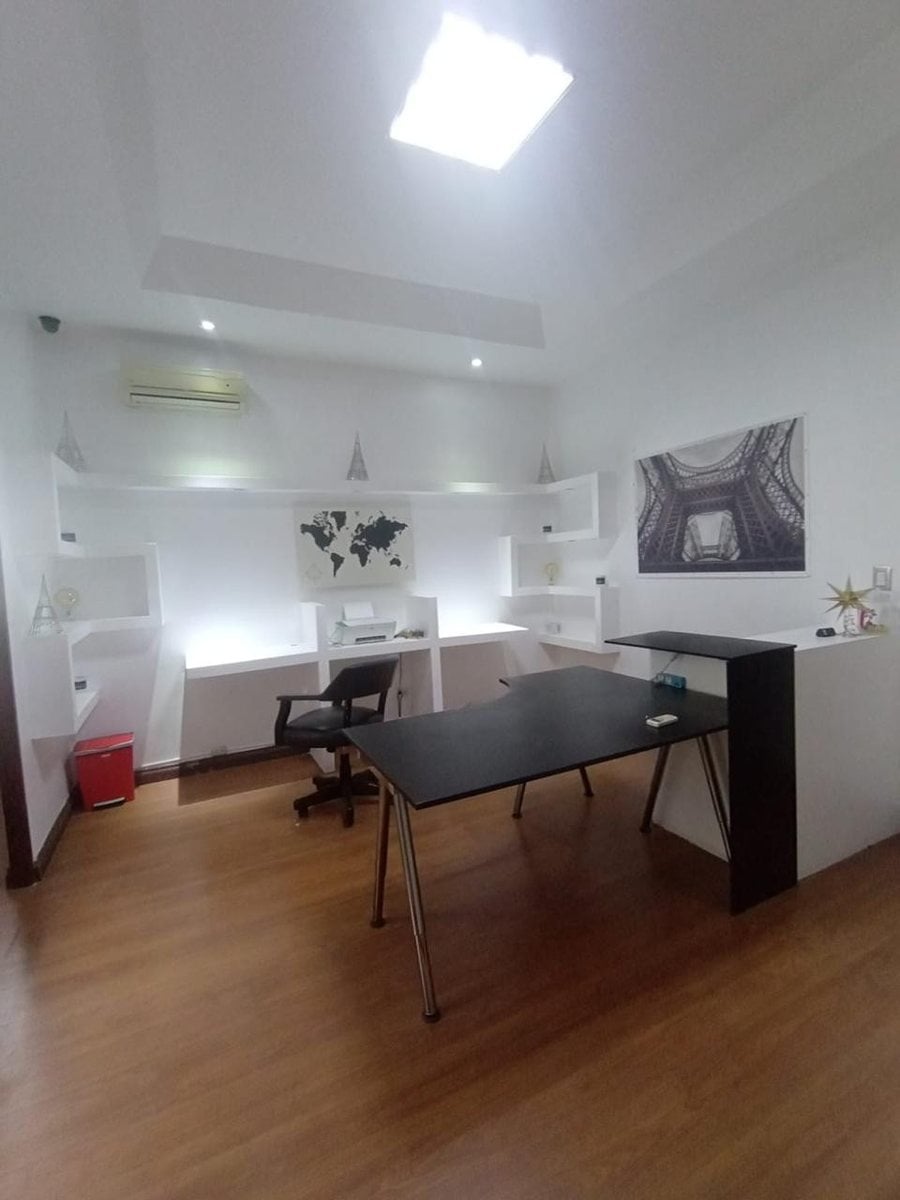 Local Comercial en Ensanche Naco, Santo Domingo – foto 1