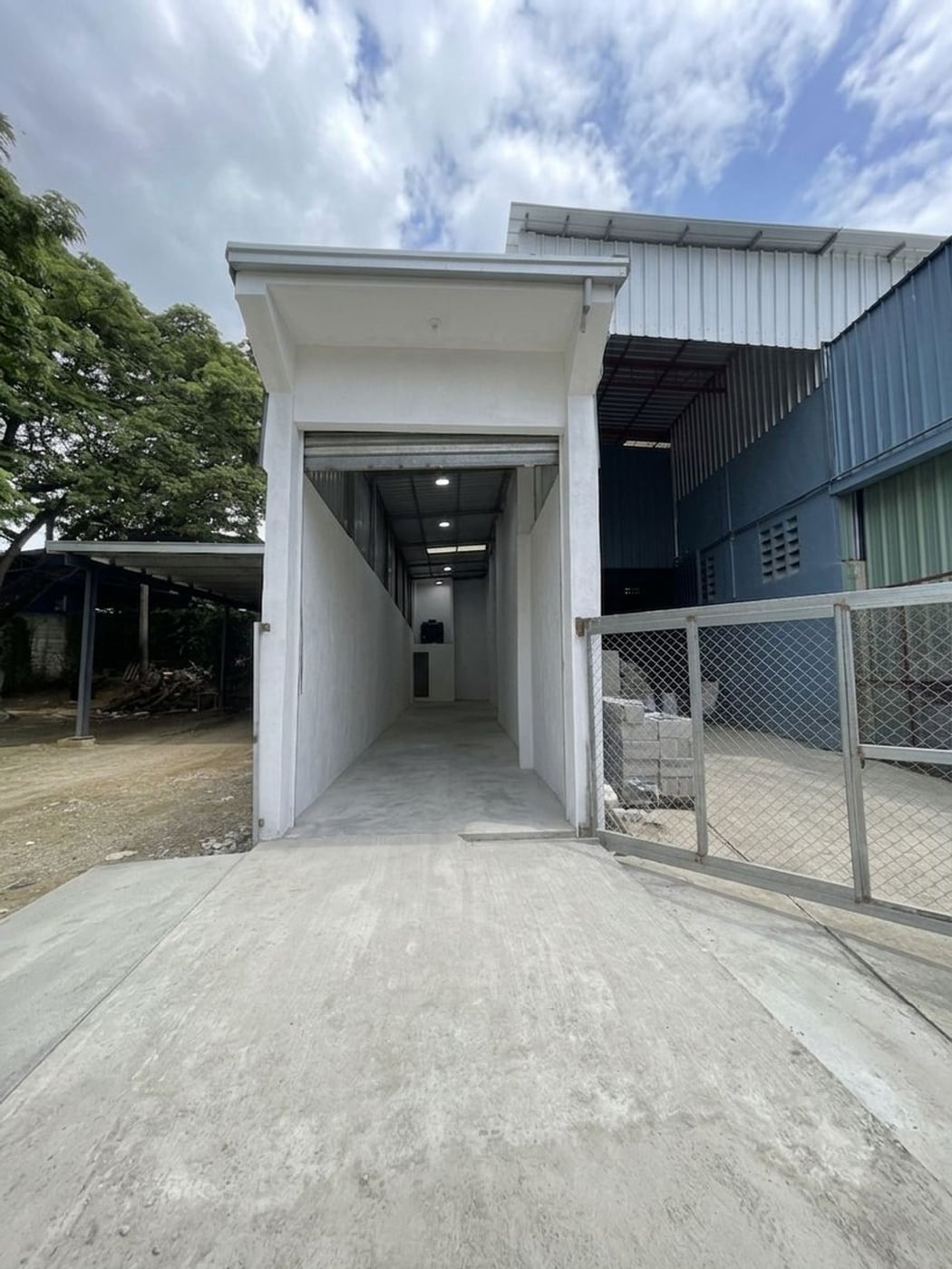 Nave Industrial de 100 m² en Alquiler | Pantoja – foto 2