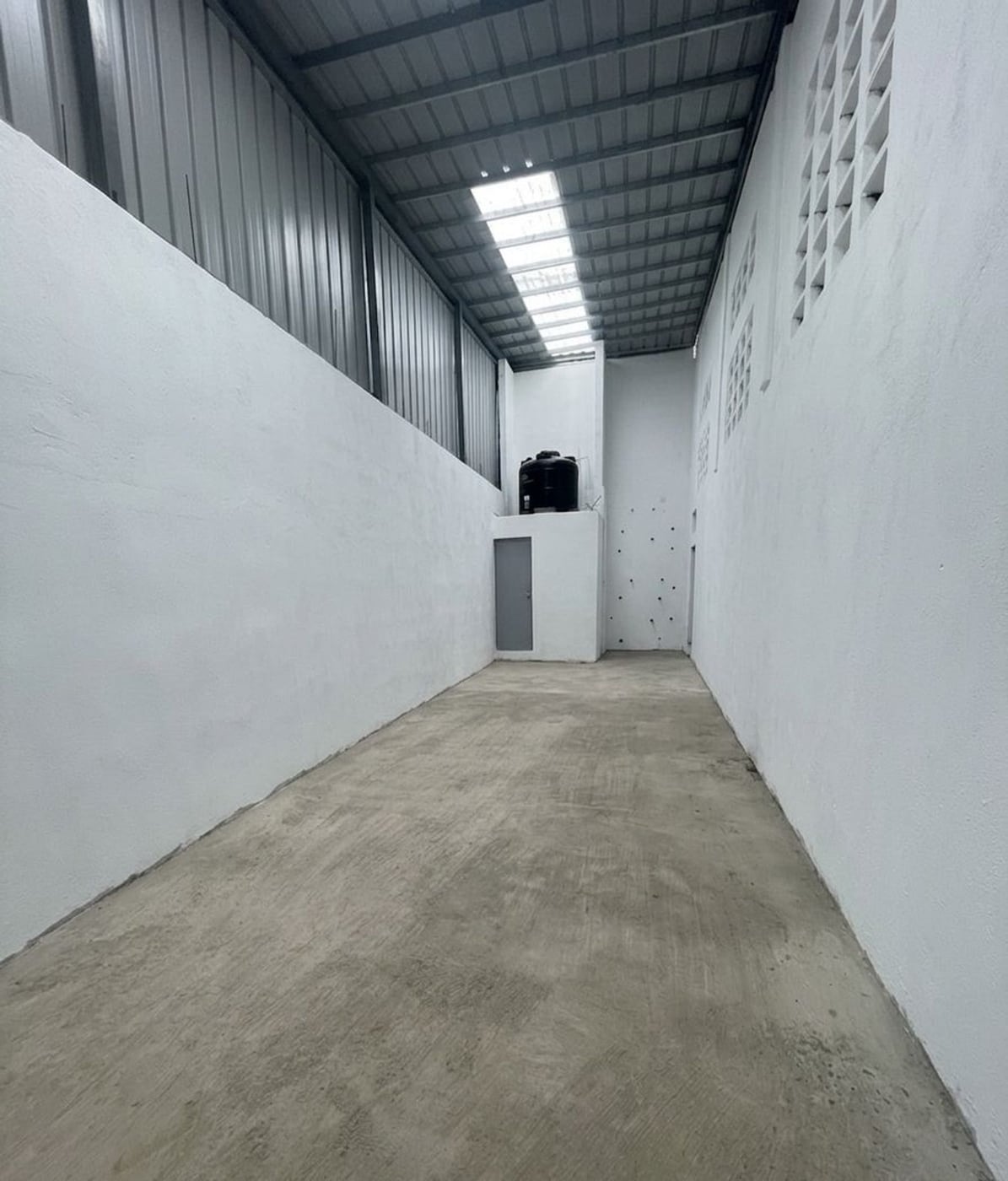 Nave Industrial de 100 m² en Alquiler | Pantoja – foto 4