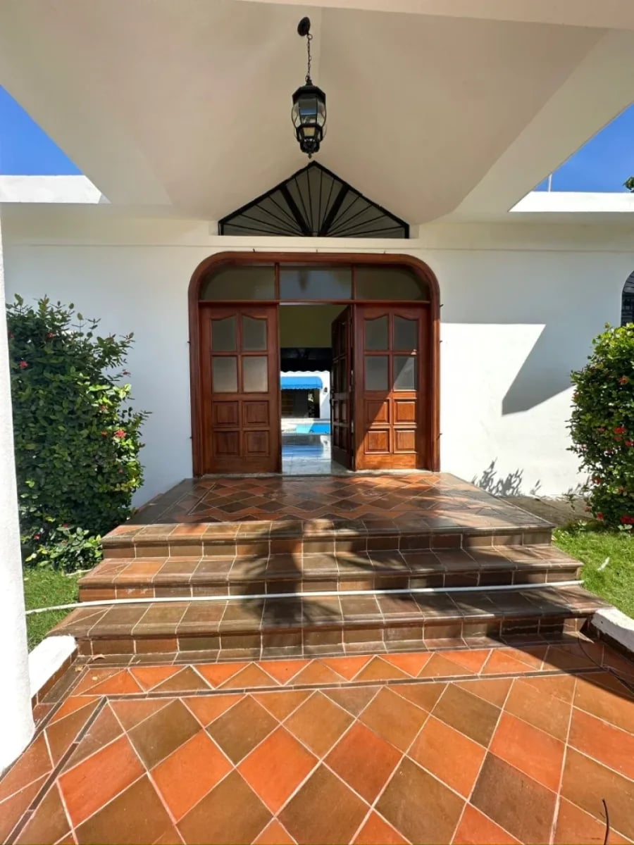 Casa a 2 minutos caminando de la Playa de Juan Dolio – foto 1
