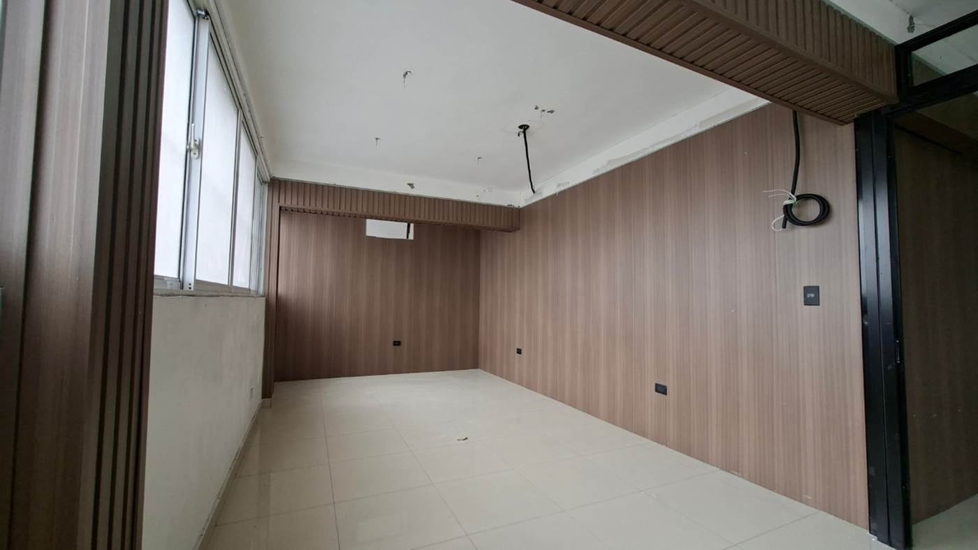 Local comercial amplio 2 niveles Distrito Nacional – foto 12