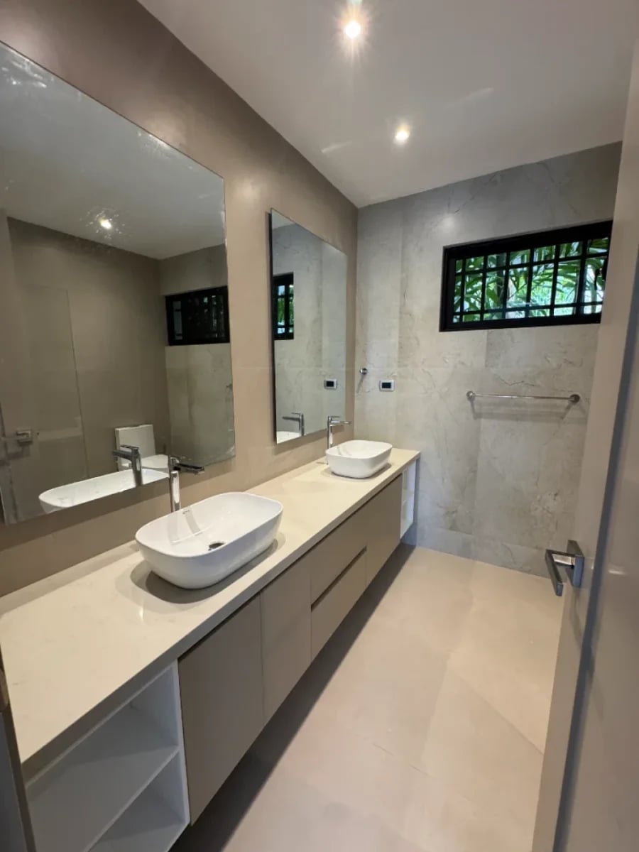 Apartamento 3hab en Urbanización Buena Vista Norte – foto 1