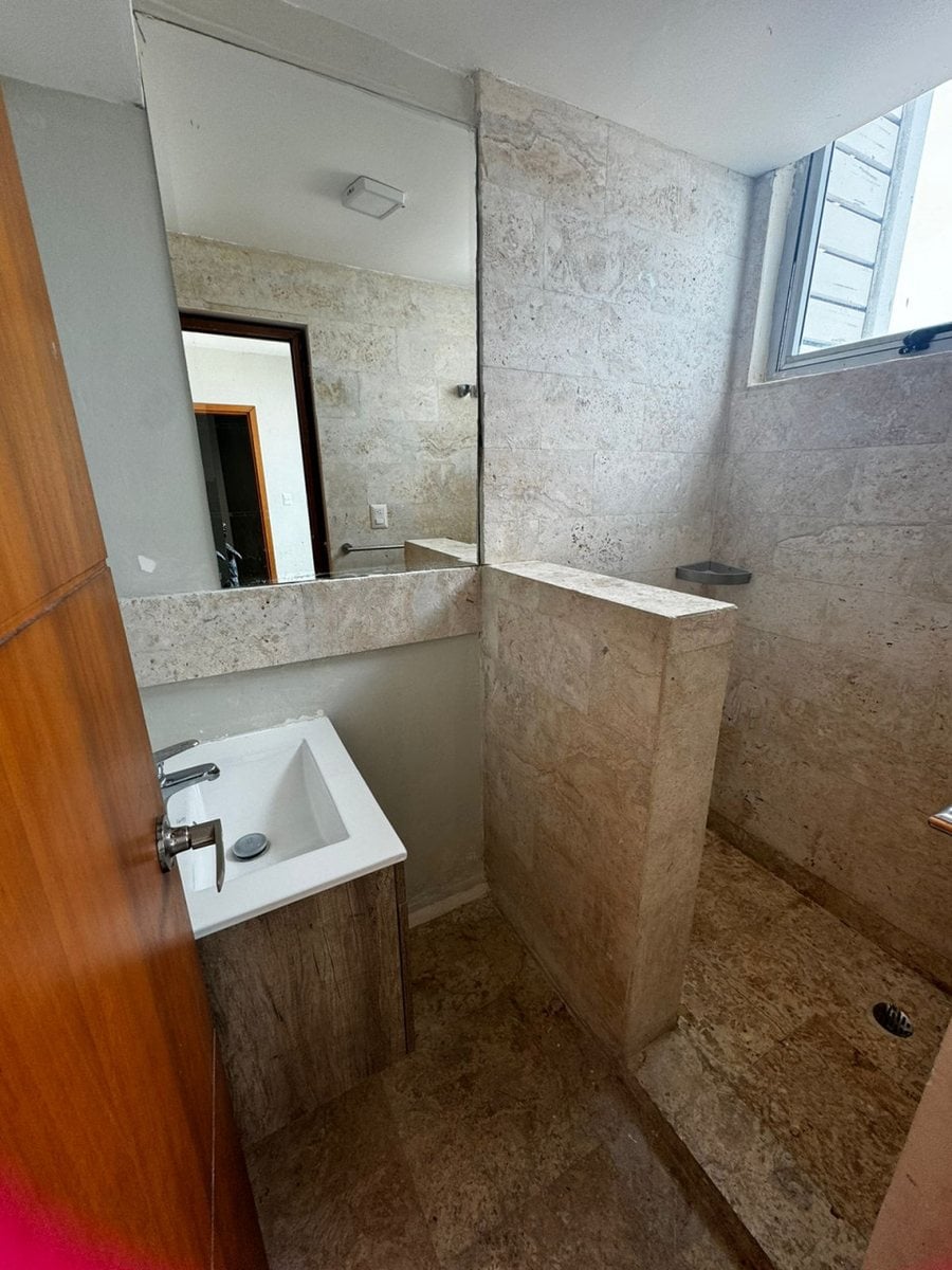 Apartamento en Santo Domingo, Sector 30 de Mayo – foto 2