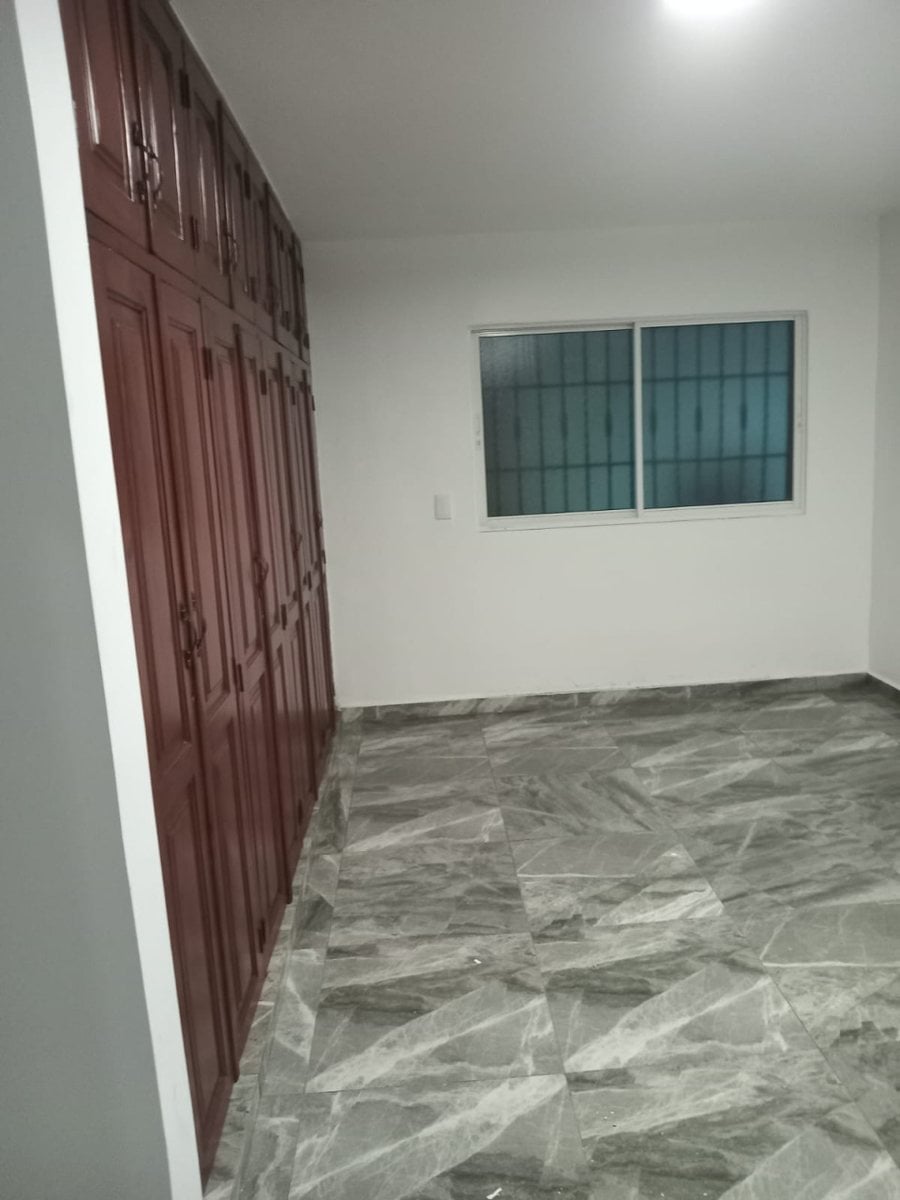 Casa en Ensenche Ozama, Santo Domingo Este – foto 3