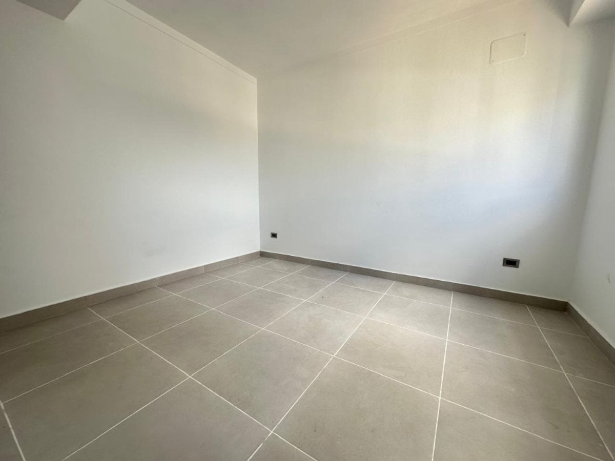 Apartamento en Evaristo Morales, Santo Domingo – foto 3