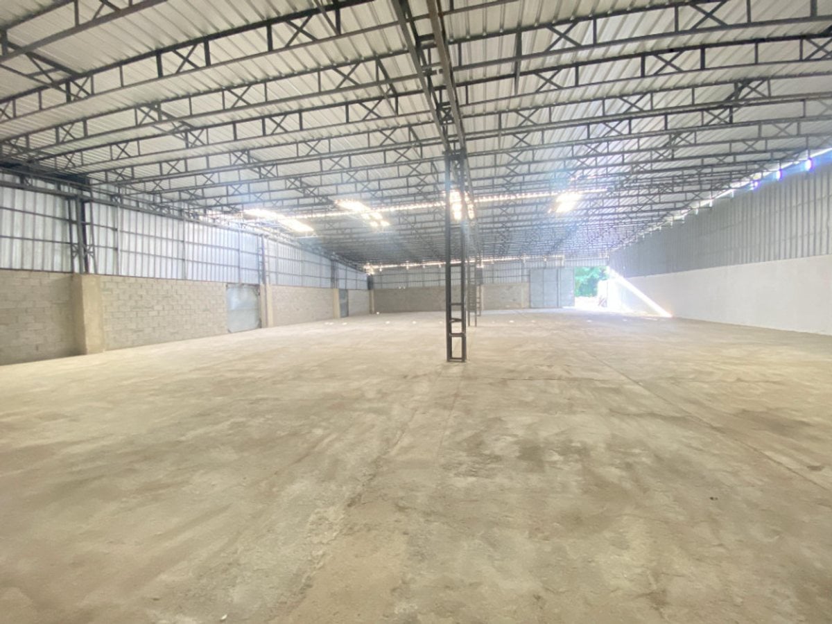 Nave Industrial en Los Girasoles I, Santo Domingo – foto 2