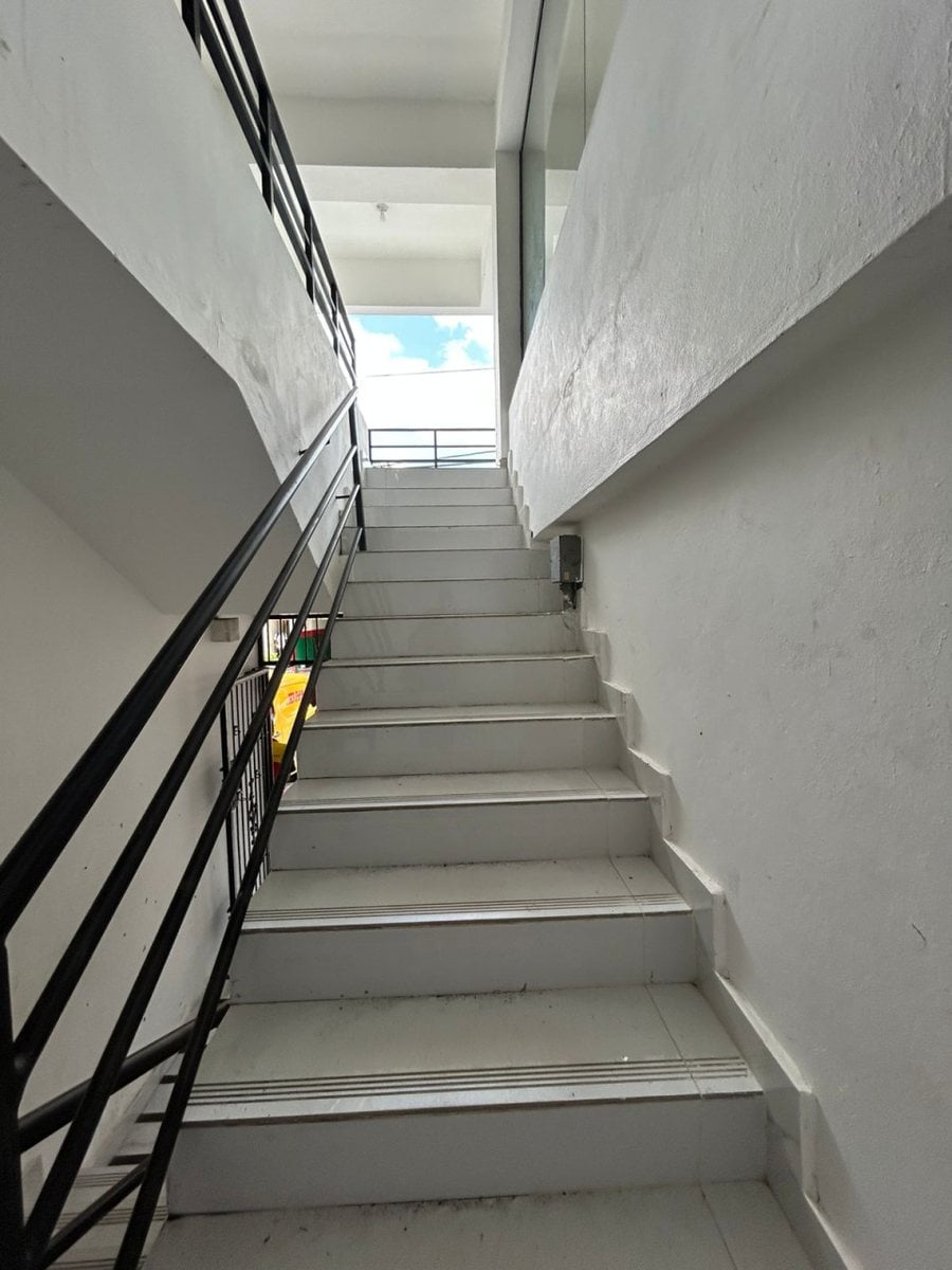 Local Comercial en Santo Domingo de Guzmán – foto 8