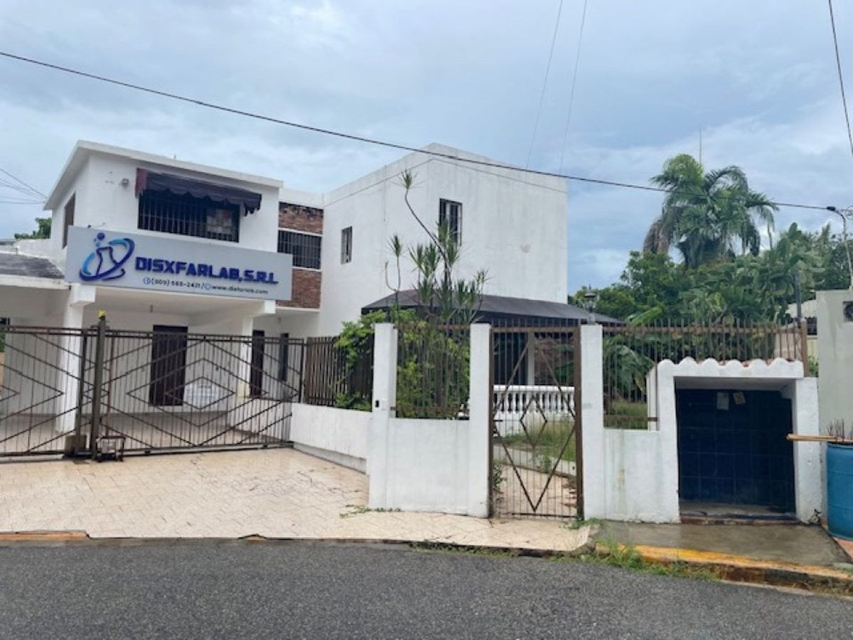 Casa / Solar En Los Restauradores, Santo Domingo D – foto 2
