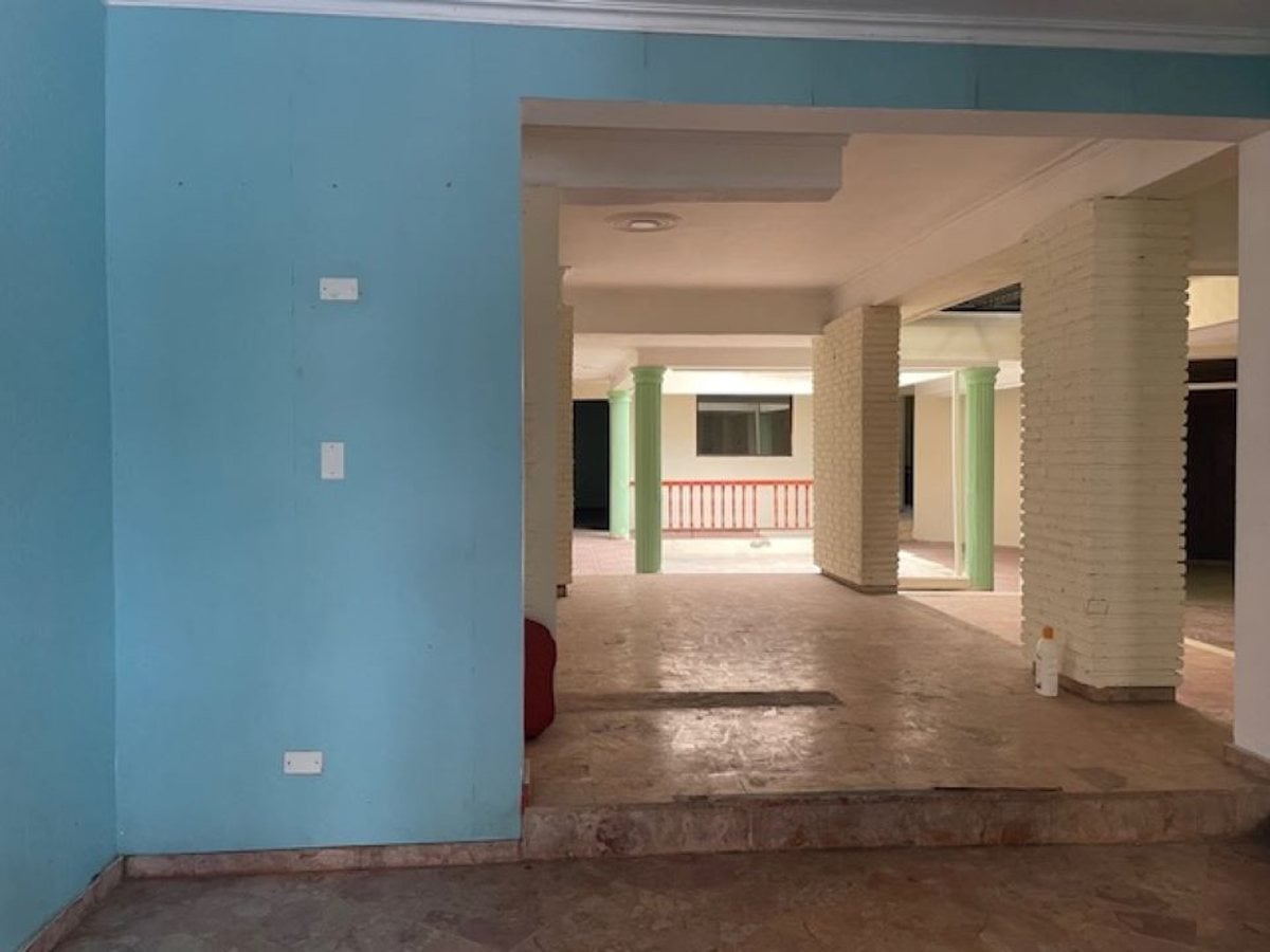 Casa / Solar En Los Restauradores, Santo Domingo D – foto 8
