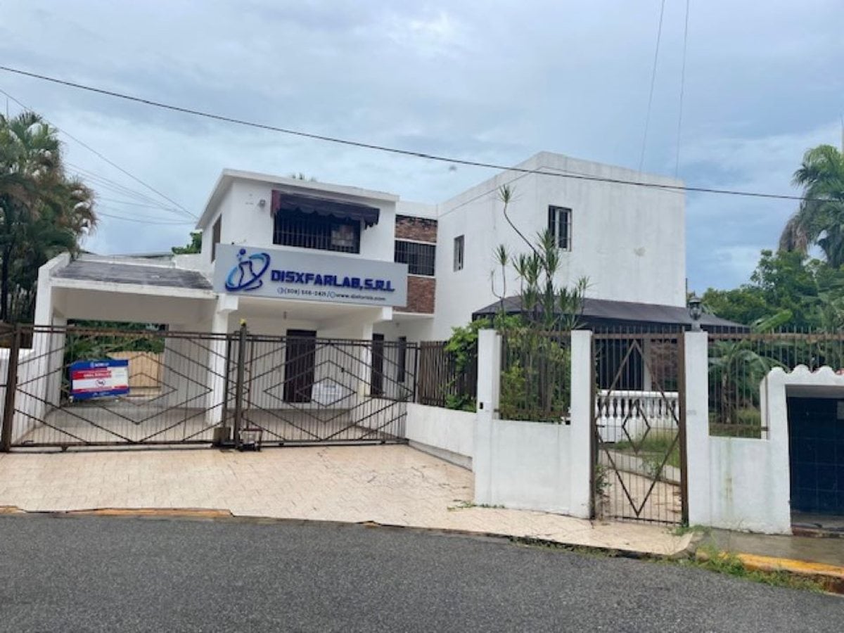 Casa / Solar En Los Restauradores, Santo Domingo D – foto 1