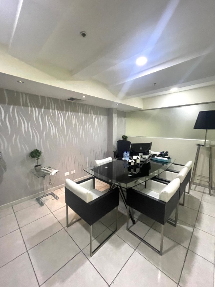 Local Comercial En Ensanche Naco, Santo Domingo De – foto 4