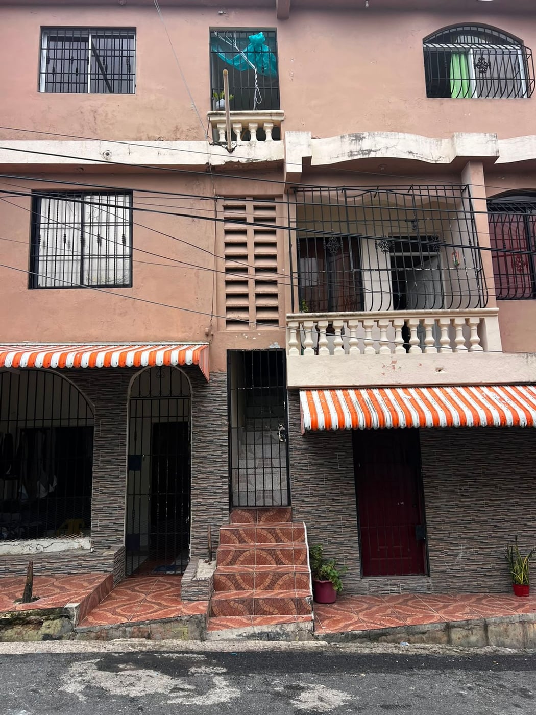 Edificio en venta en Mimosa, Santo Domingo Este – foto 1