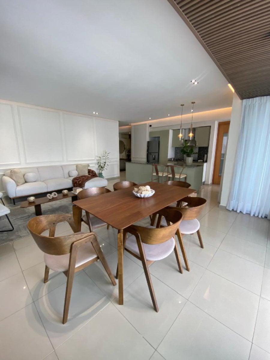 Apartamento en Evaristo Morales, Santo Domingo – foto 3