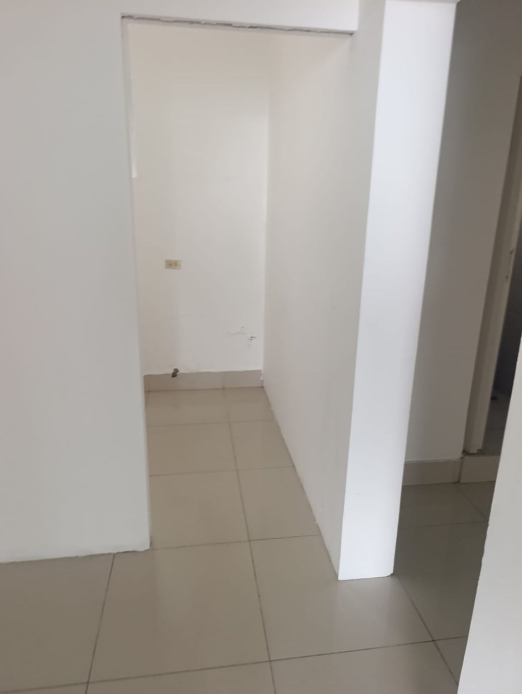 Local comercial en venta 40 m² avenida rómulo beta – foto 1
