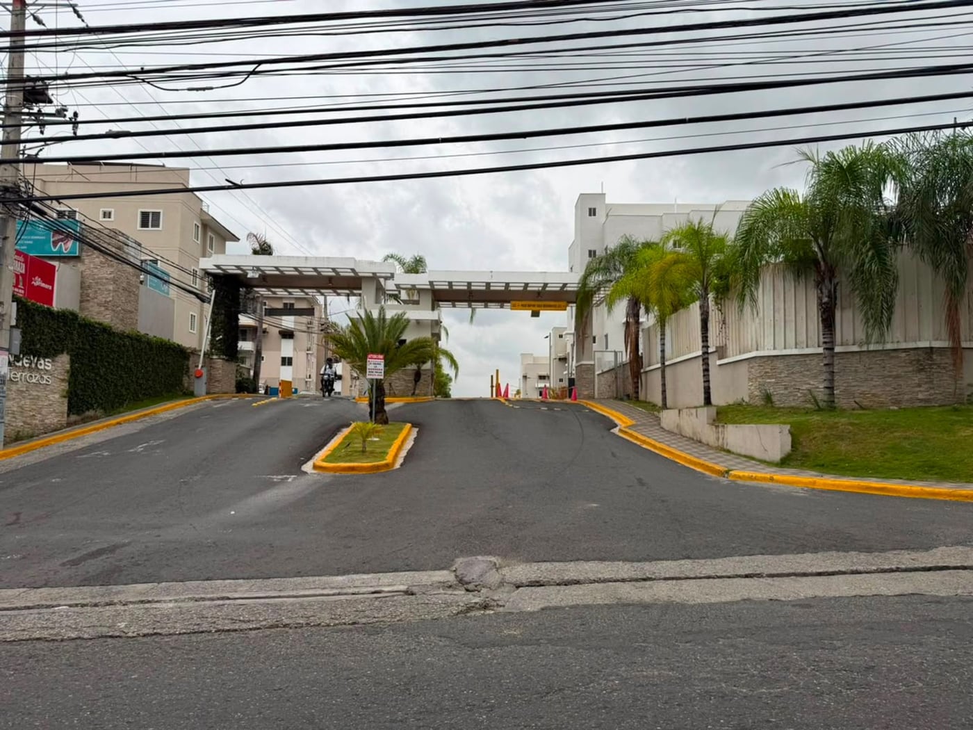APARTAMENTO EN VENTA Res. Nuevas Terrazas – foto 1
