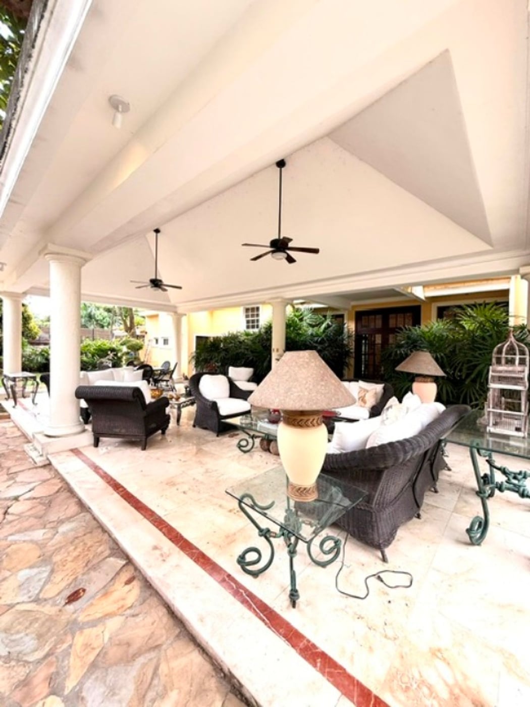 CASA EN LOS PIN0S – foto 10