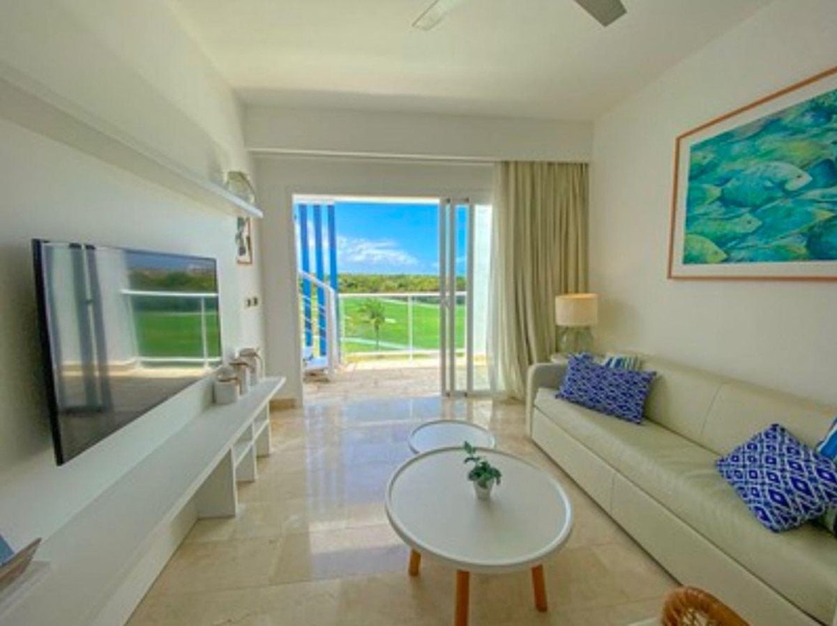 Apartamento tipo penthouse en Cana Bay – foto 1