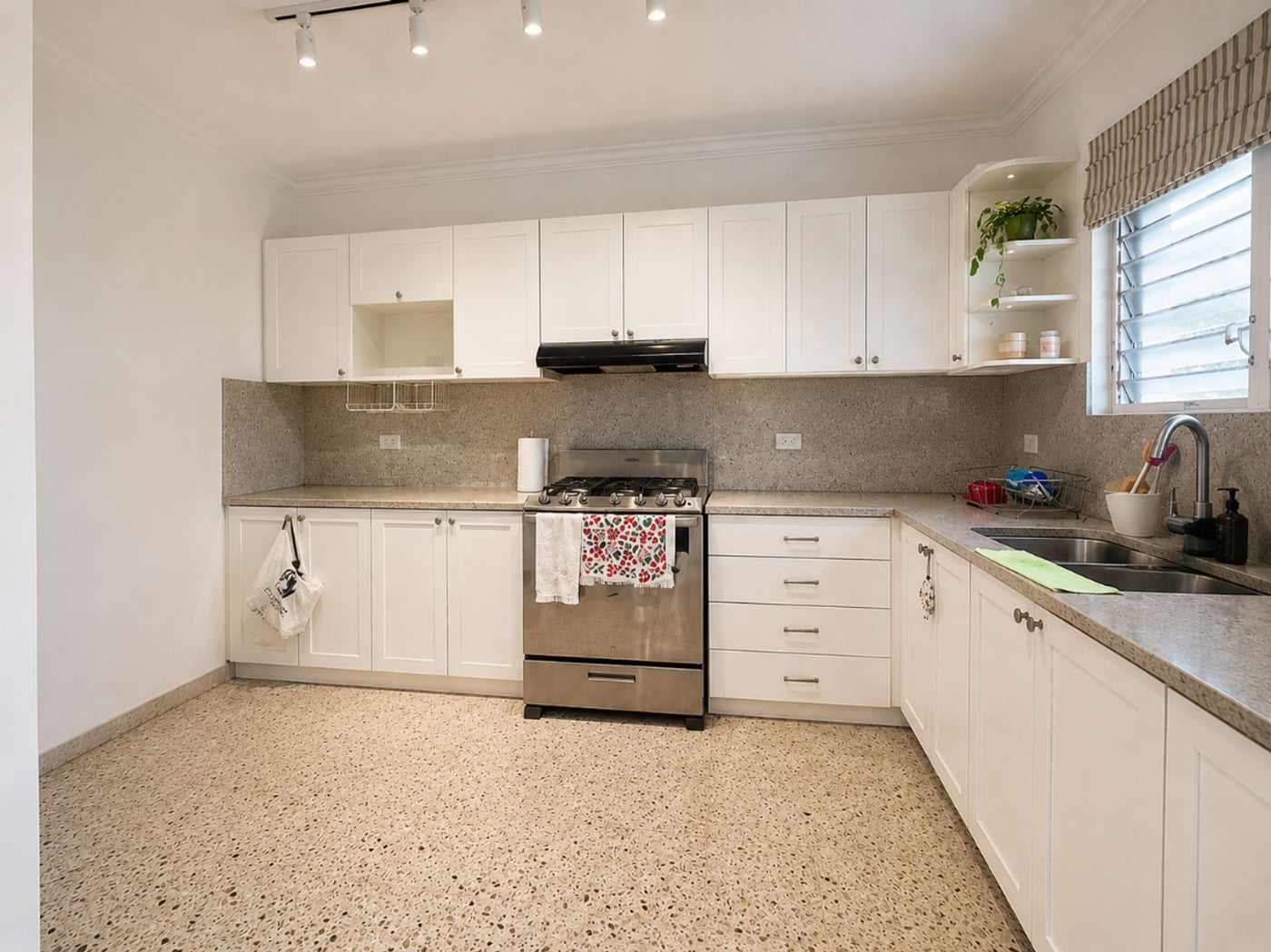 CASA EN VENTA 3 HAB COLINA DE LOS RIOS – foto 2