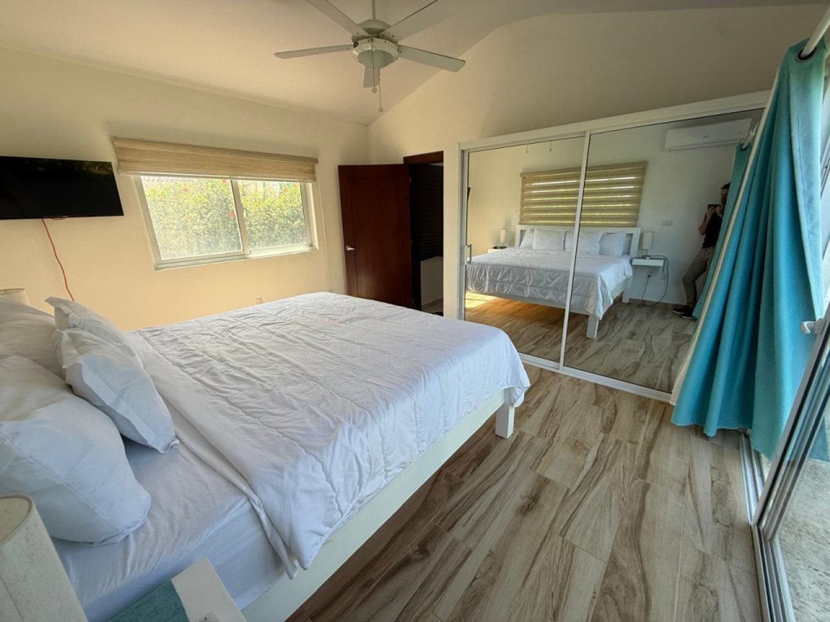 Acogedora villa de dos dormitorios con piscina privada – foto 12