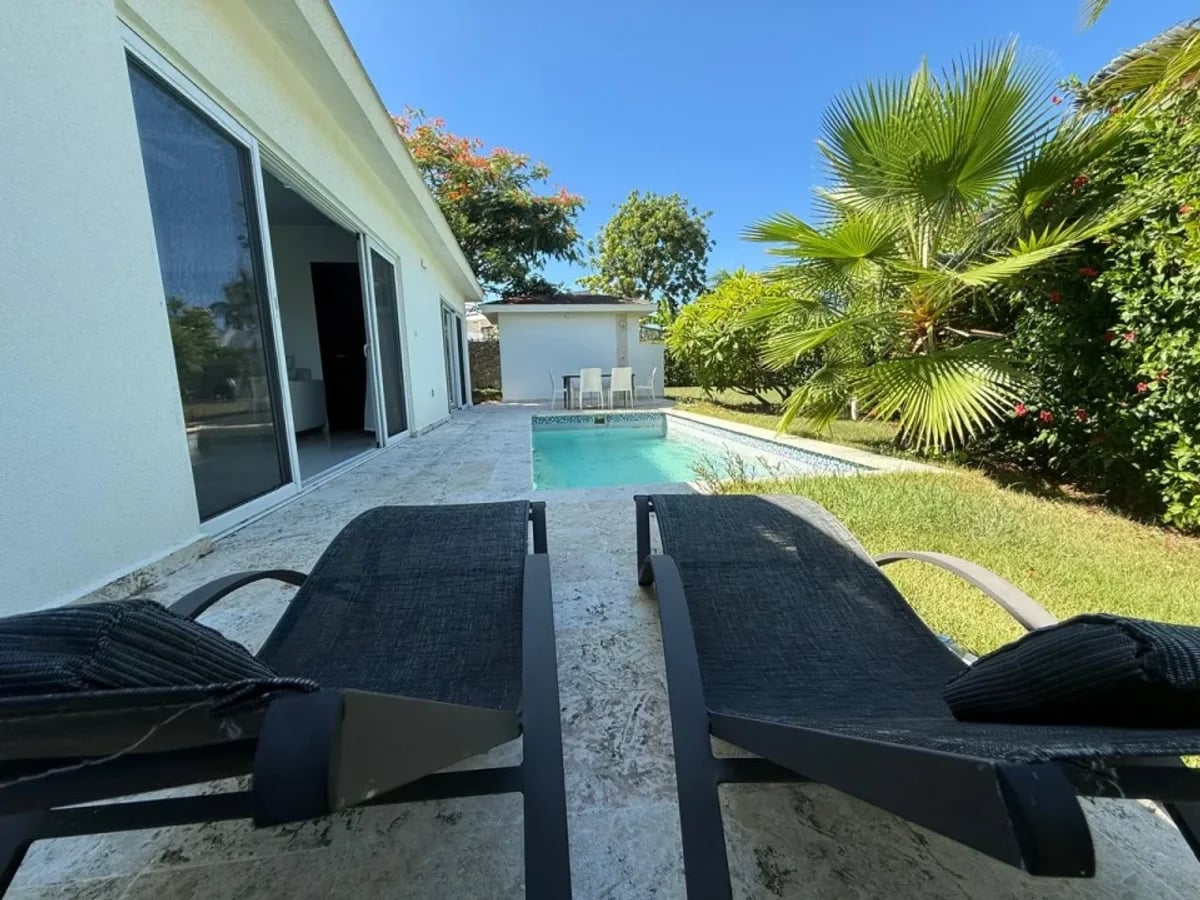 Acogedora villa de dos dormitorios con piscina privada – foto 4