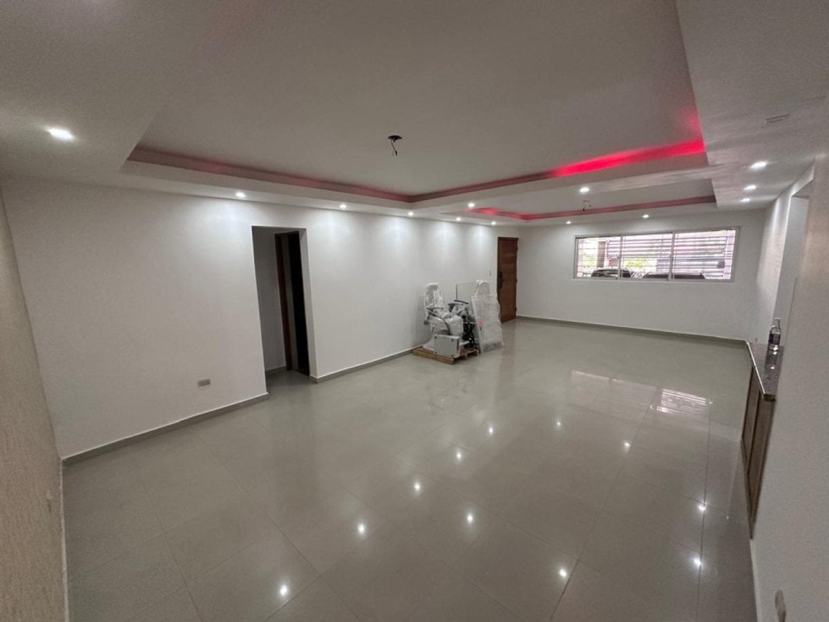 Apartamento en venta en Los Restauradores – foto 1