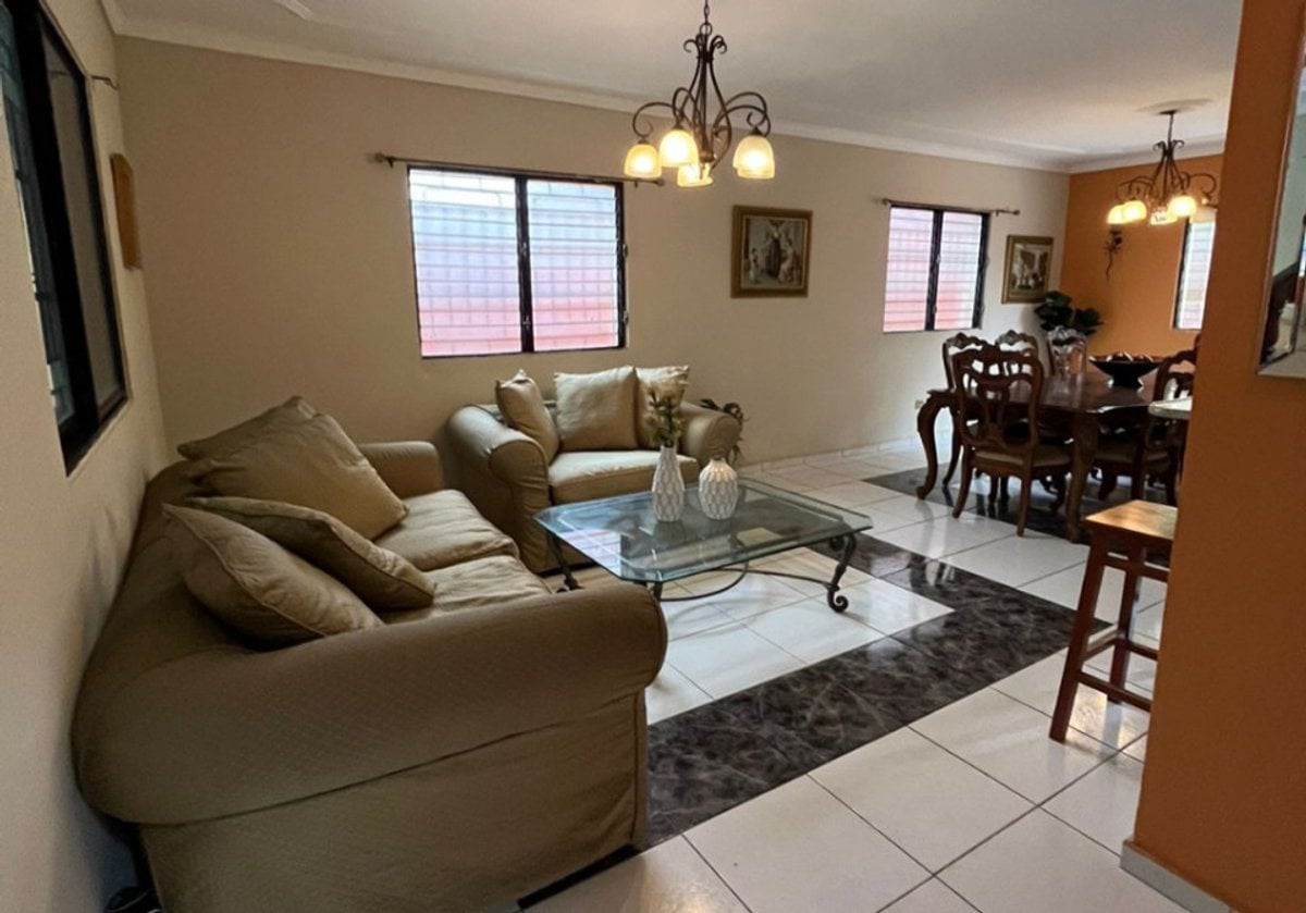 Casa en Urbanización Lucerna, Santo Domingo Este – foto 4