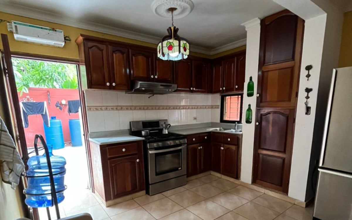 Casa en Urbanización Lucerna, Santo Domingo Este – foto 7