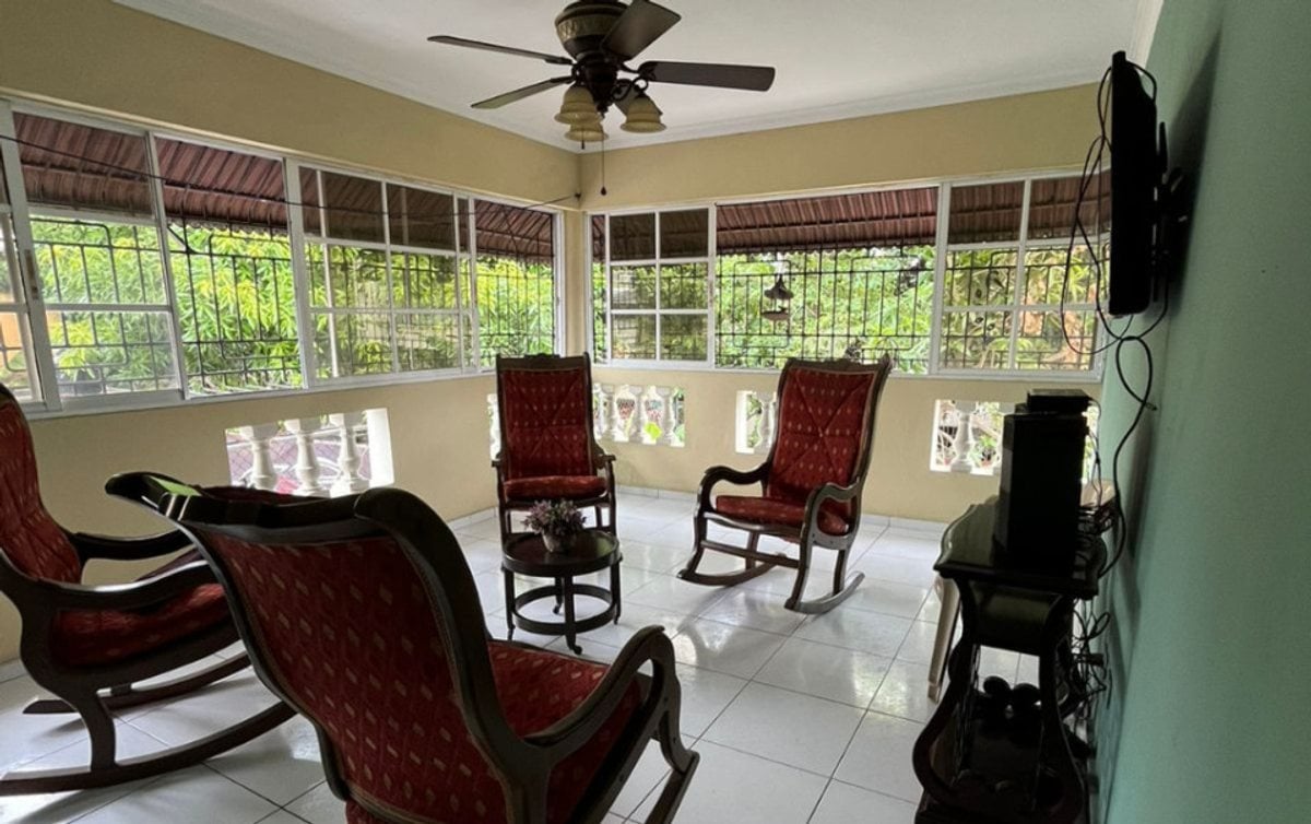 Casa en Urbanización Lucerna, Santo Domingo Este – foto 2