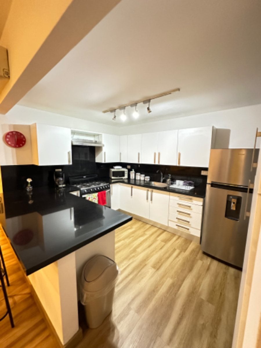 Apartamento amueblado en alquiler en Evaristo Morales – foto 4