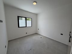 Casa nueva moderna en venta en Res. Don Juan II – foto 7