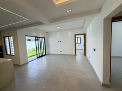 Casa nueva moderna en venta en Res. Don Juan II – foto 6