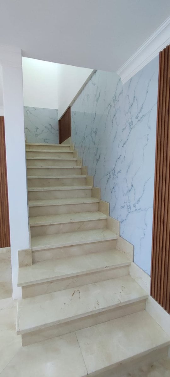 Apartamento de Lujo en Evaristo Morales – foto 7