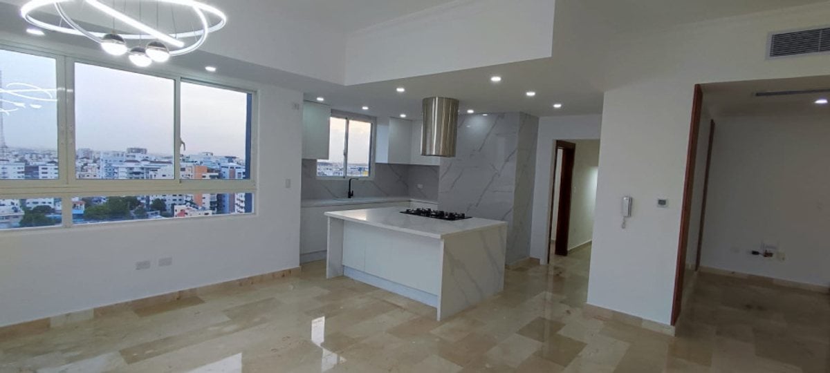Apartamento de Lujo en Evaristo Morales – foto 3