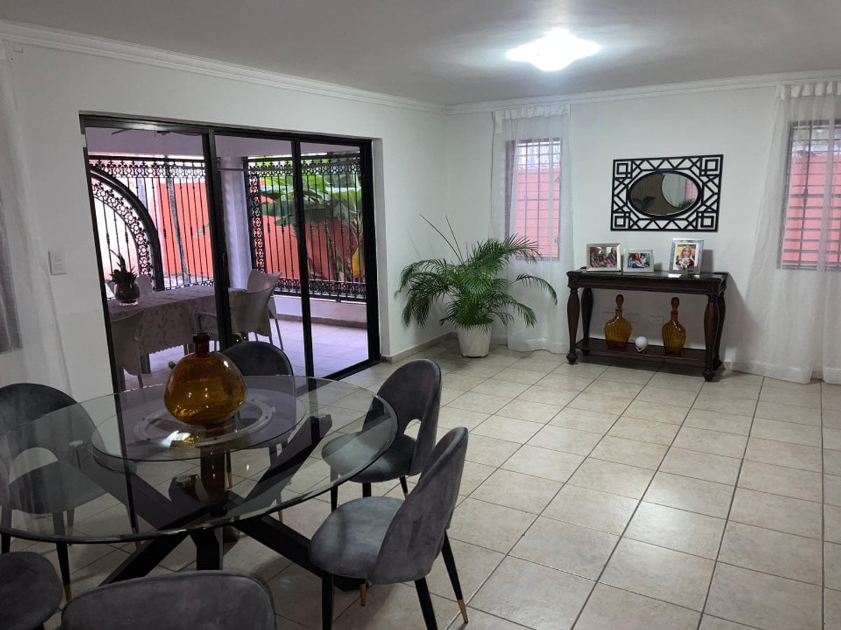 Casa en Julieta Morales, Distrito Nacional – foto 4