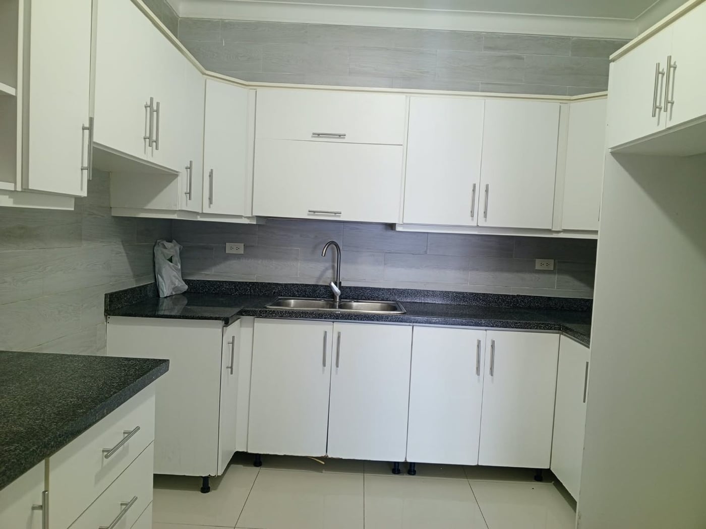 APARTAMENTO EN ALQUILER 2 DORMITORIOS EL MILLÓN SA – foto 2