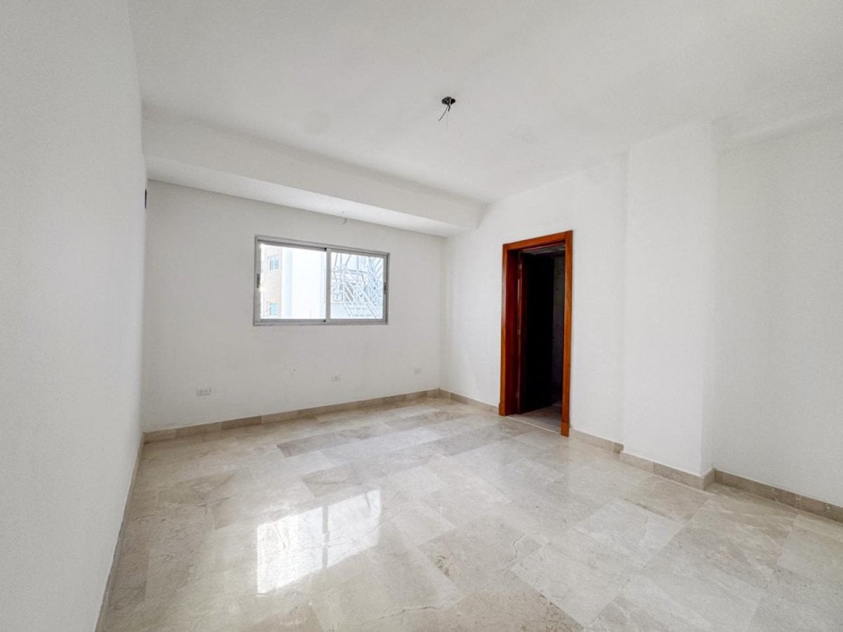 Apartamento de 4 habs en Ensanche Naco – foto 9