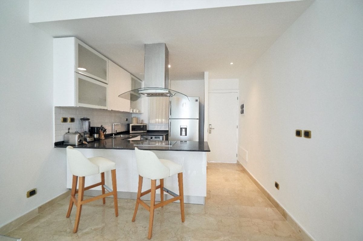 APARTAMENTO EN ALQUILER 2 DORMITORIOS BAVARO PUNTA – foto 4