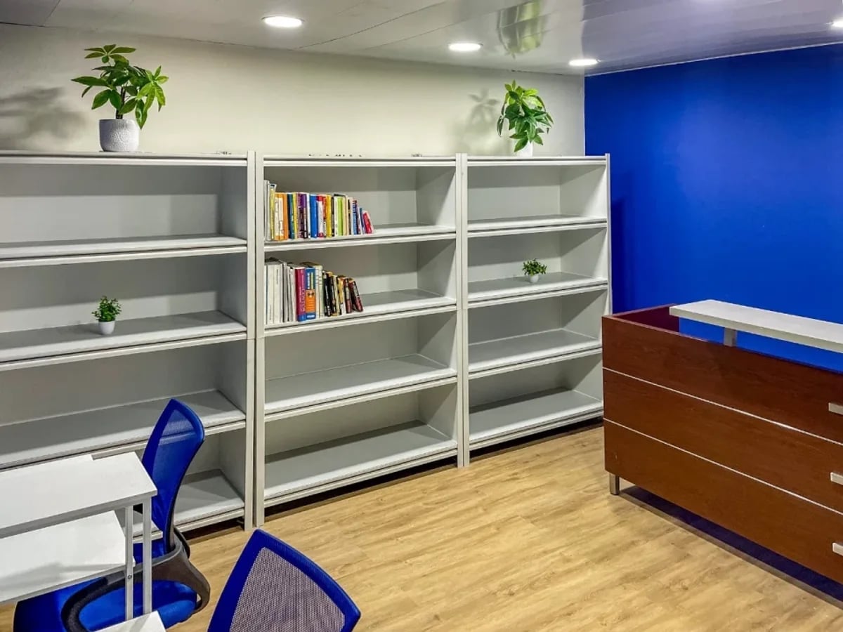 Locales de oficina y comerciales – foto 12