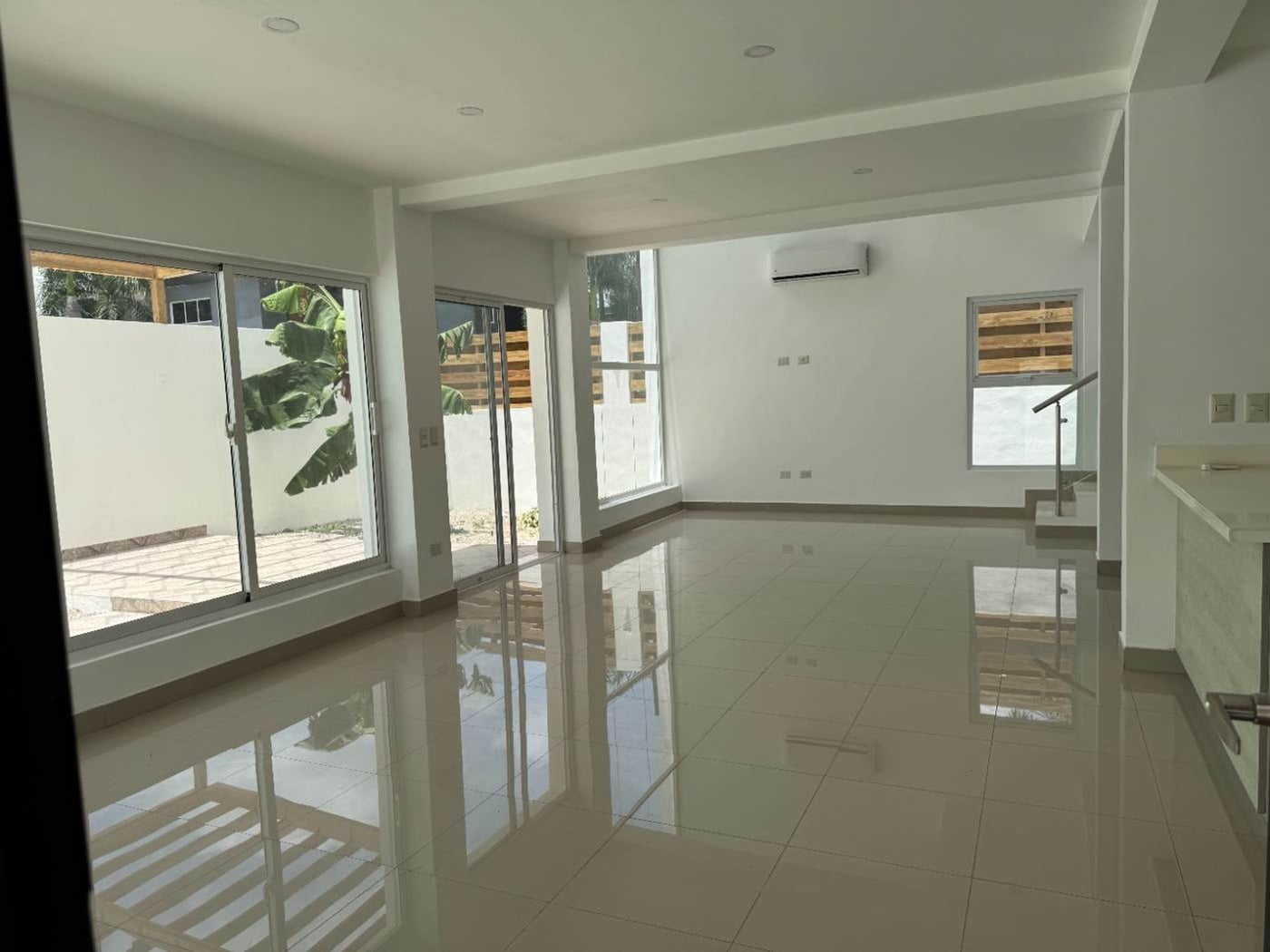 Moderna Casa de 2 Hab con Piscina | La Romana – foto 2
