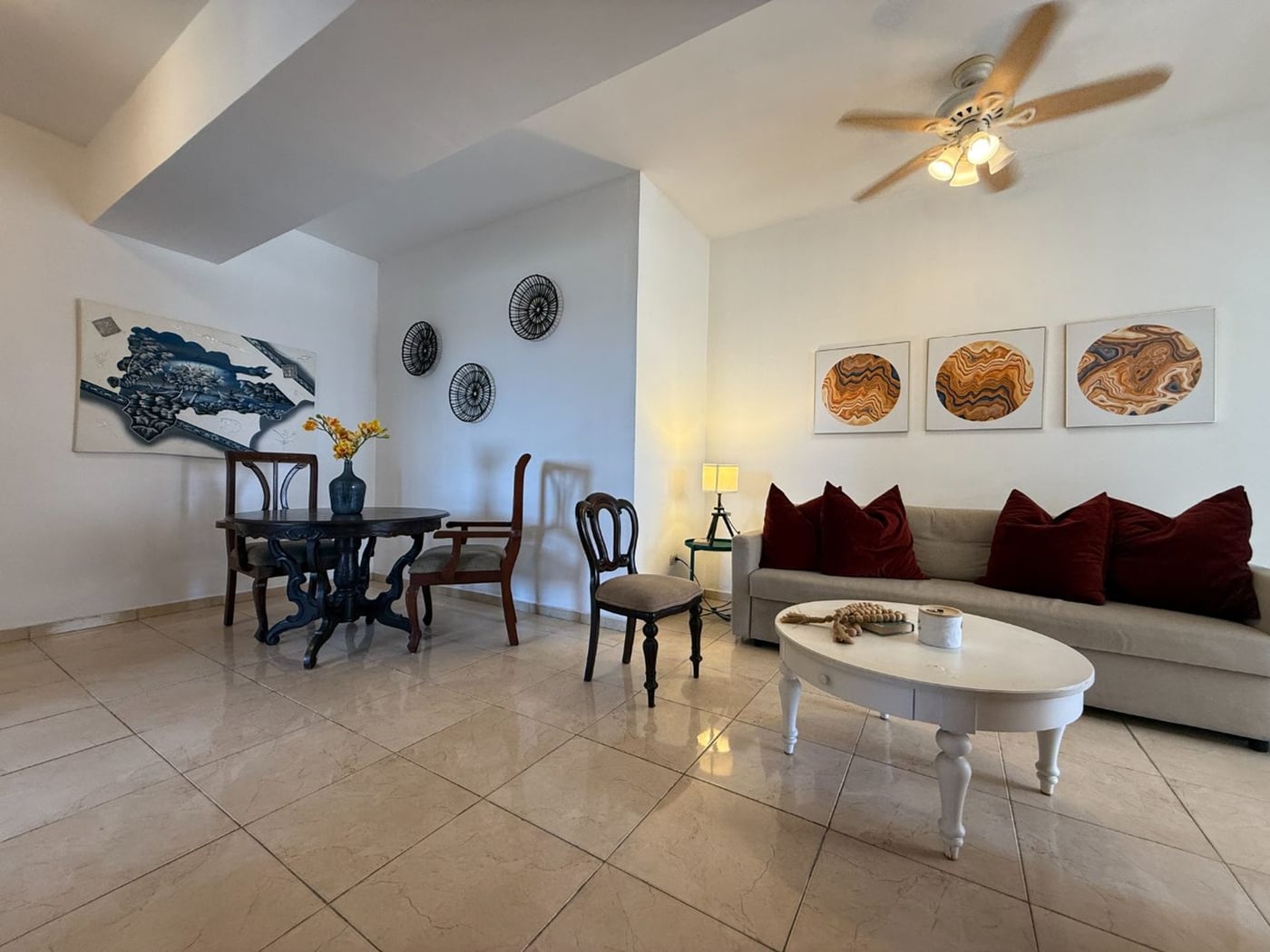 Apartamento de 1 dormitorio con vista al mar – foto 8
